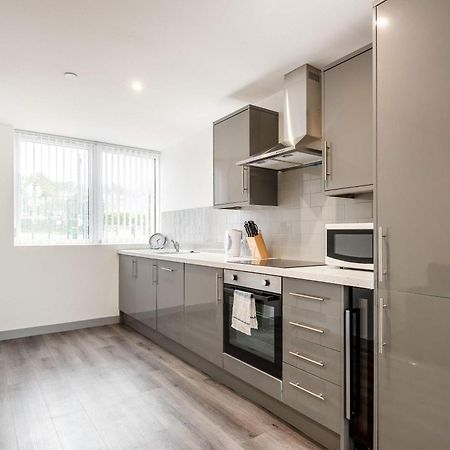 Modern & Bright 1 Bedroom Apartment In Yeadon Exterior foto